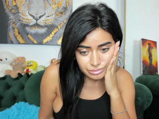 SweetPrya live cam on BongaCams