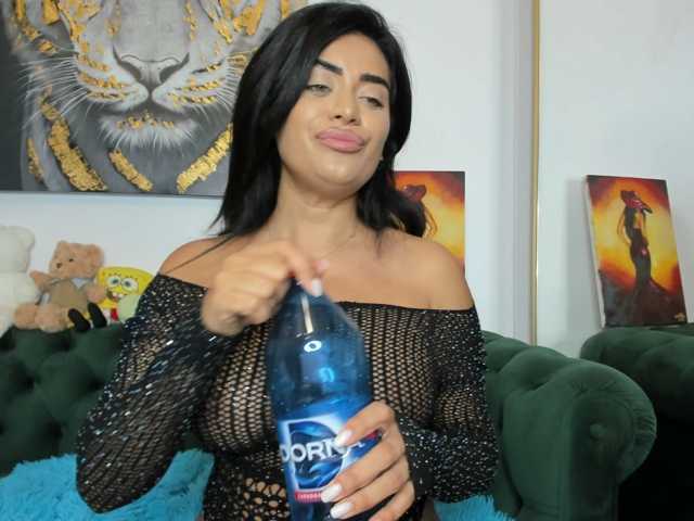 SweetPrya live cam on BongaCams