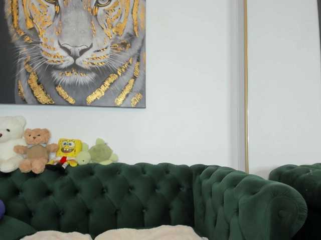 sweetprya live sex show