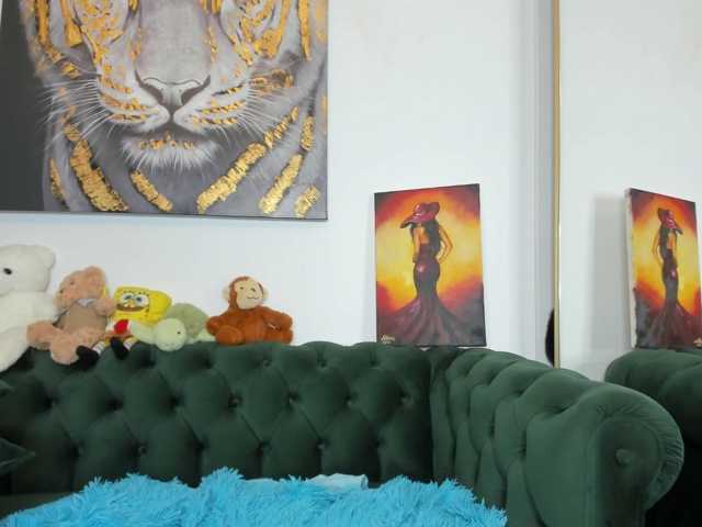 SweetPrya live cam on BongaCams