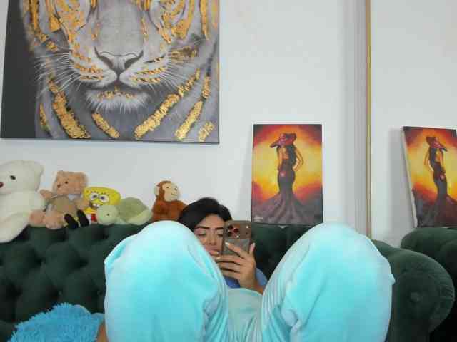 AnnaKarin webcam