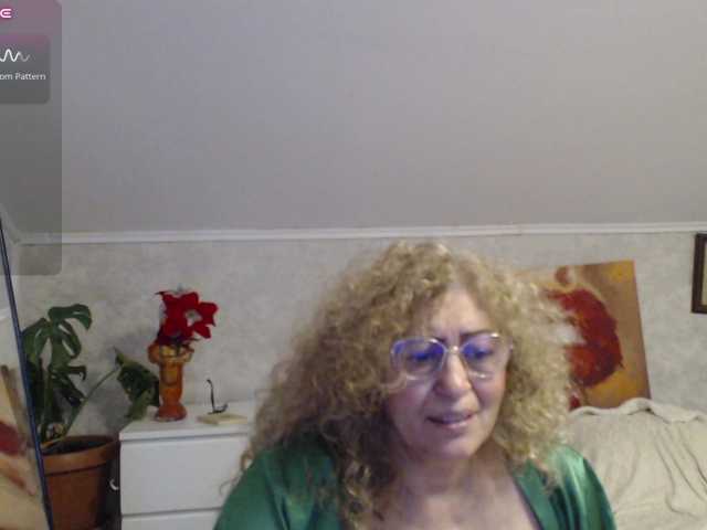 ladydy4u live cam on BongaCams