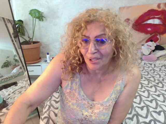 ladydy4u webcam