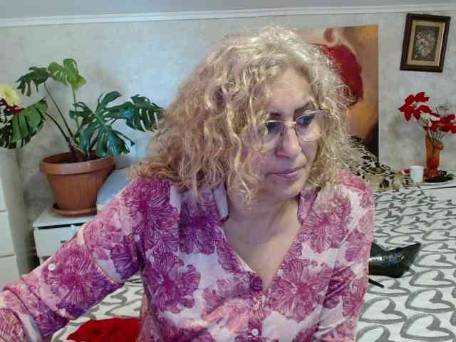 Modèle: ladydy4u