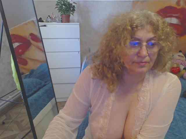 Modèle: ladydy4u