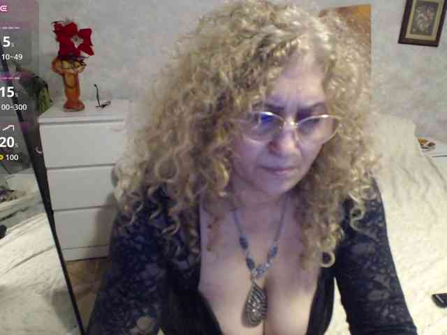 Modèle: ladydy4u