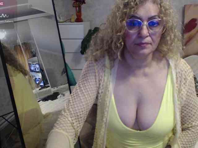 Modèle: ladydy4u