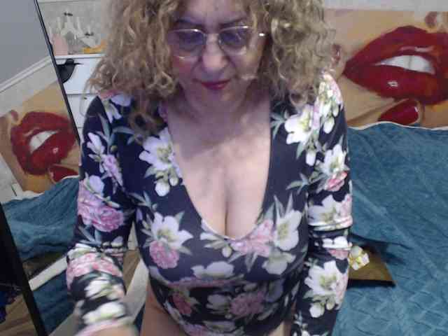 ladydy4u Live Webcam on BongaCams