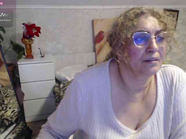 Modèle: ladydy4u