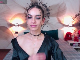 KathieBisou Porn Show