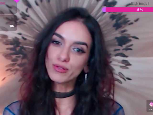 KatherineBiso live cam on BongaCams