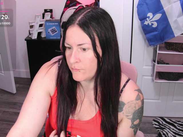 gennyrock live cam on BongaCams