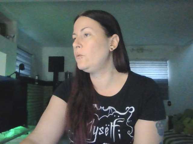 gennyrock live cam on BongaCams