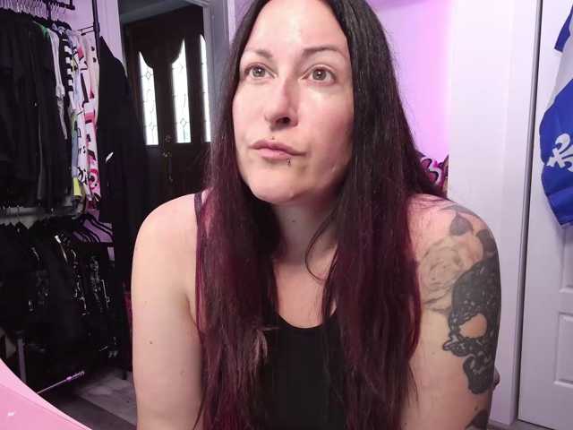 gennyrock live cam preview