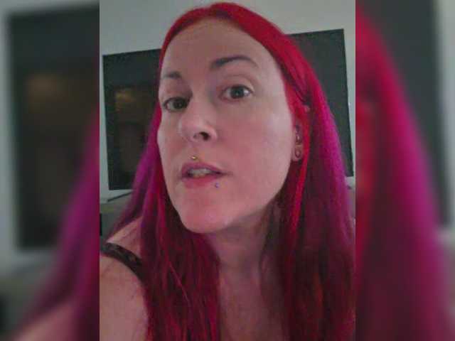 gennyrock's BongaCams show and profile