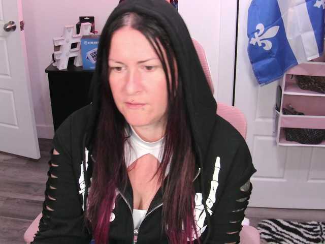 gennyrock live cam preview