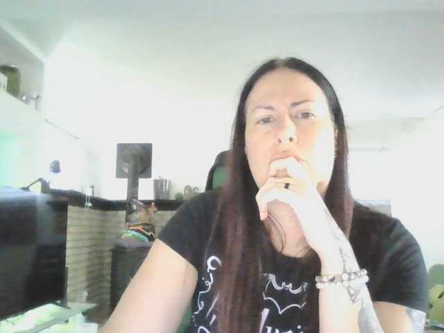 gennyrock live cam preview