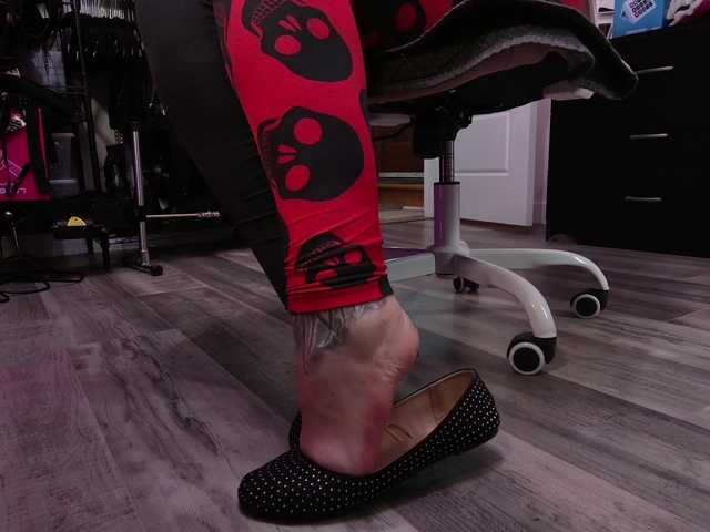 gennyrock live cam on BongaCams
