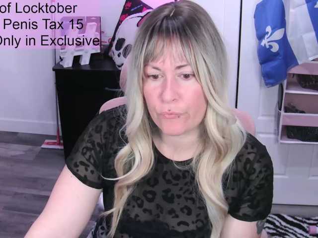 gennyrock live cam on BongaCams