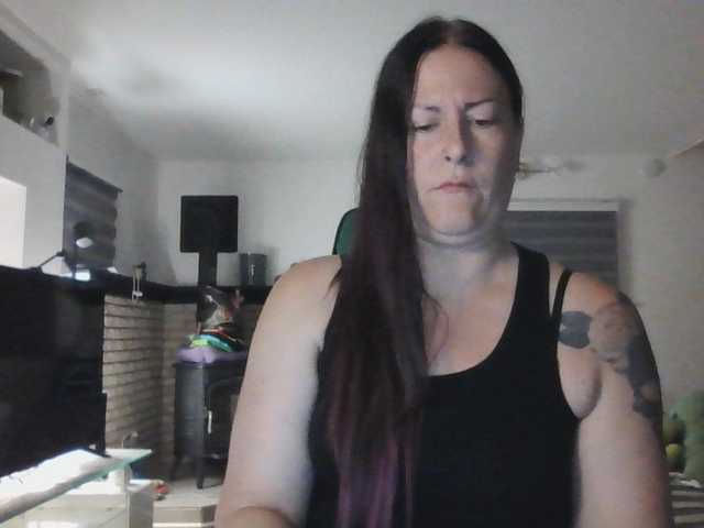 gennyrock live cam on BongaCams