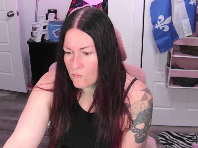 gennyrock live cam preview