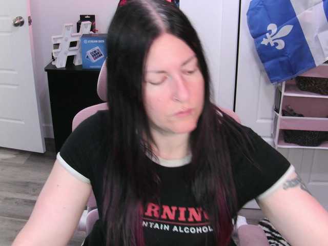 gennyrock live cam on BongaCams