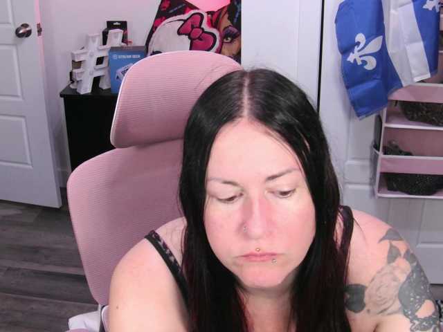 gennyrock live cam on BongaCams
