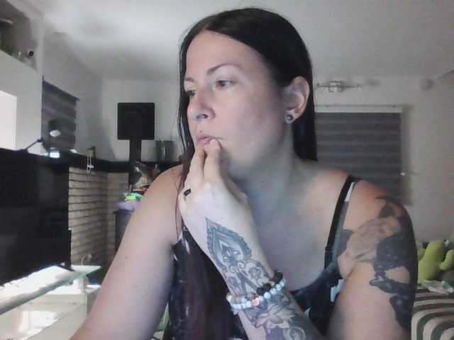 gennyrock live cam preview