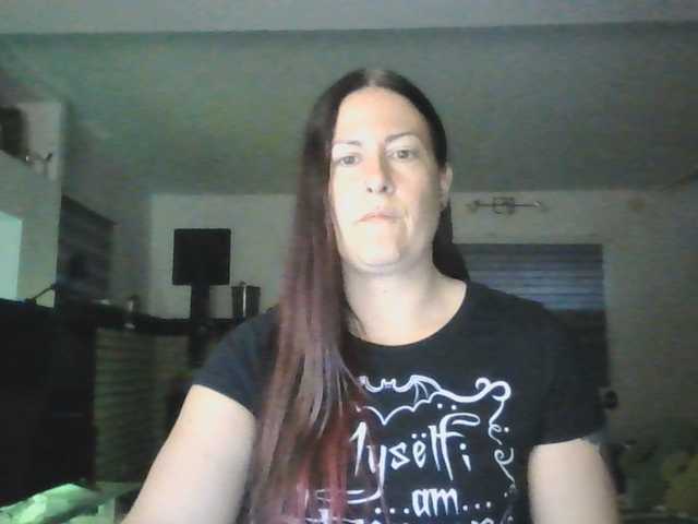 gennyrock live cam on BongaCams
