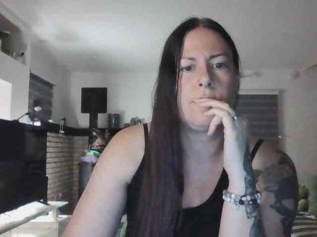 Gennyrock's live stream