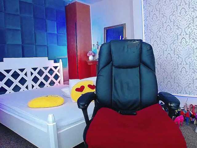Miss-Kora live cam on BongaCams