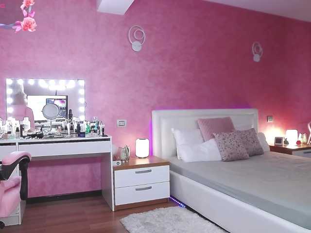 Miss-Kora live cam preview