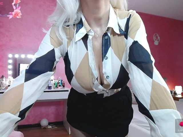 Miss-Kora live cam on BongaCams
