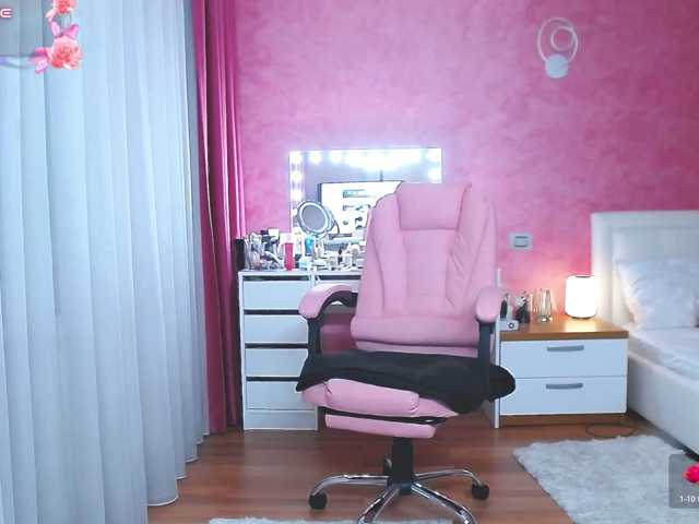 Miss-Kora live cam on BongaCams