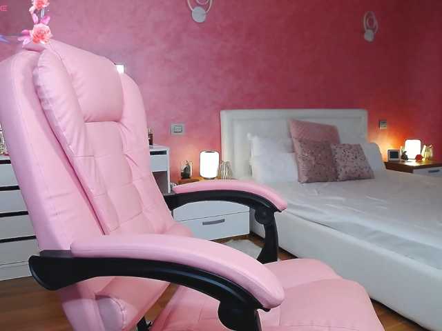 Miss-Kora live cam preview