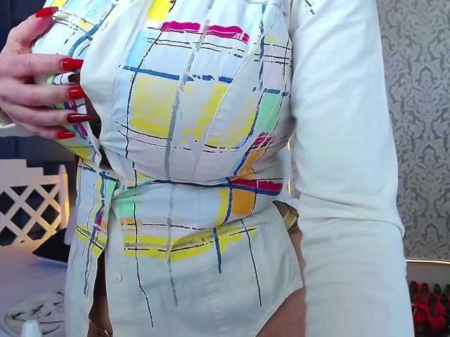 Sex chat gratuit in direct cu Miss-Kora pe BongaCams