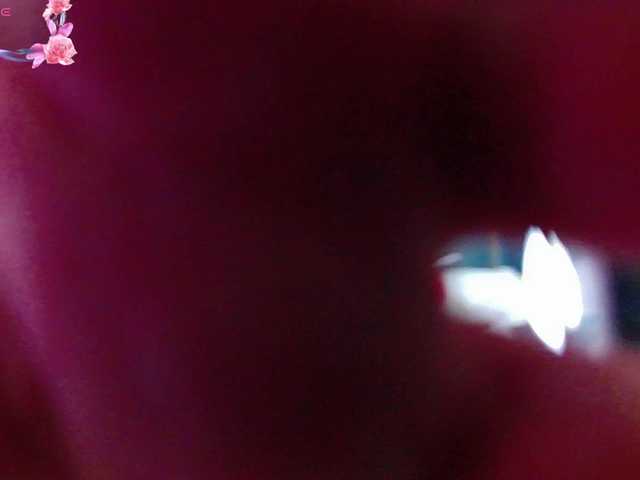 Miss-Kora live cam on BongaCams