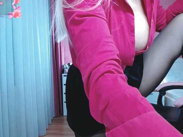 Miss-Kora live cam preview