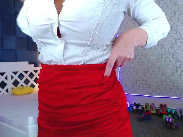 Miss-Kora webcam