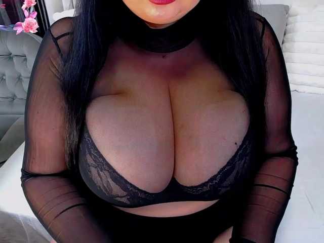 ValeriWow live cam on BongaCams