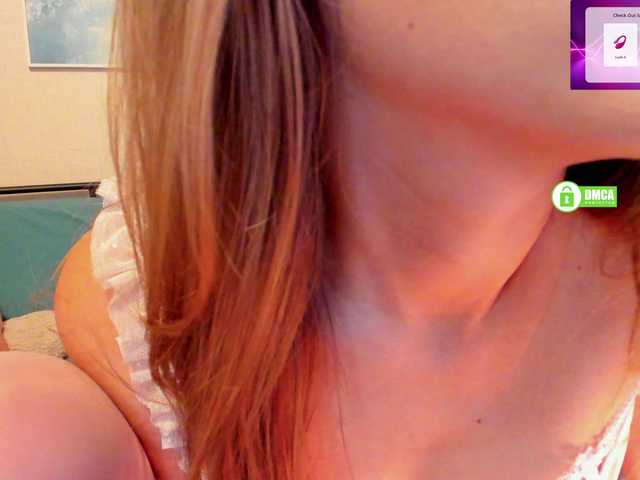SonyaVlad live cam on BongaCams