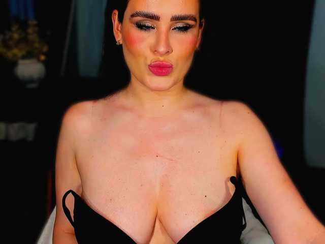 YourStella live cam on BongaCams