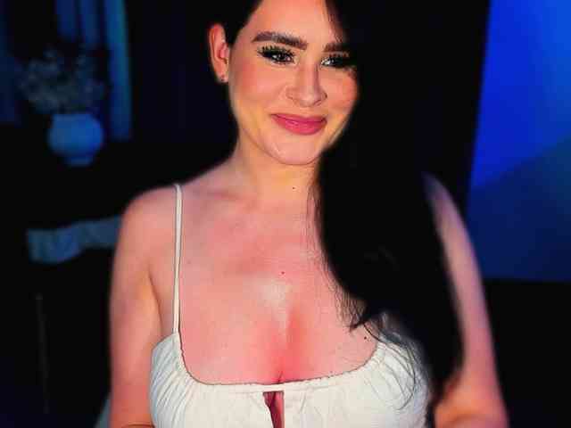 GreatBoobella webcam