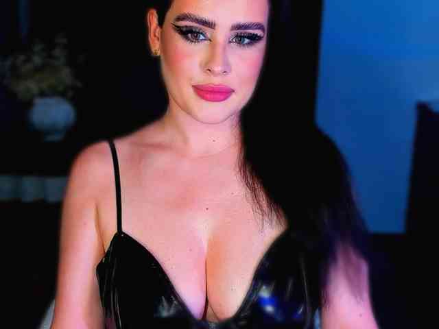 GreatBoobella webcam