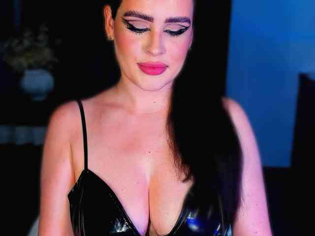 GreatBoobella webcam