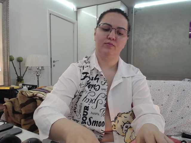 ILoveToFeelU