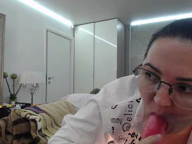 ILoveToFeelU