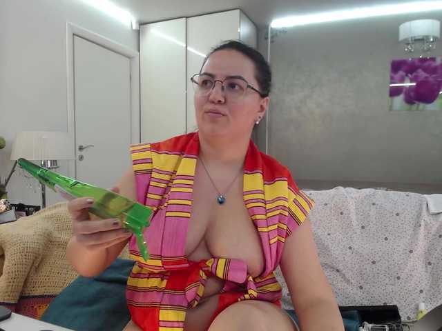 ILoveToFeelU live cam on BongaCams