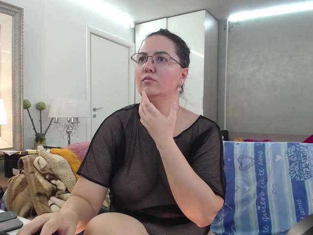 ILoveToFeelU
