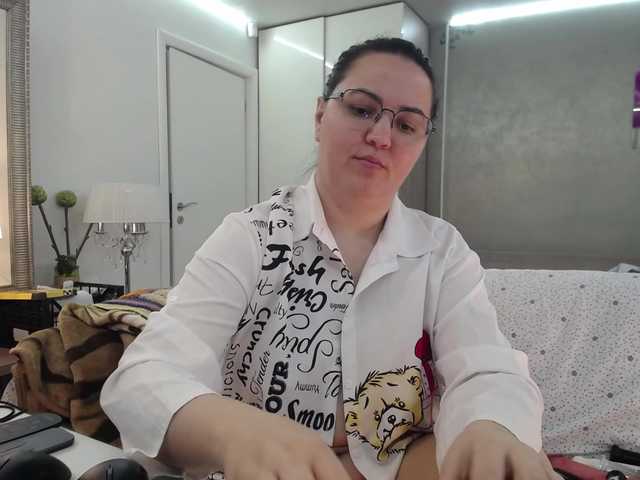 ILoveToFeelU